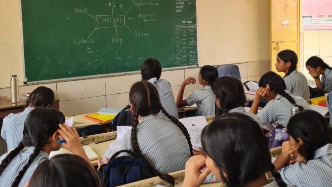 AI-integrated lesson in a Grade 9 classroom led by Teach For India fellow Ankita Choudhary at Sarvodaya Kanya Vidyalaya School, Aya Nagar, South Delhi