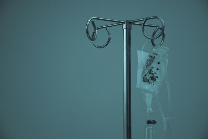 dextrose hanging on IV stand